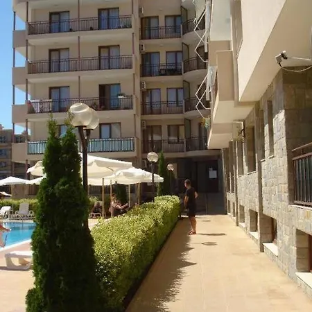 однокомнатные Summer Breeze 207 Apartment *